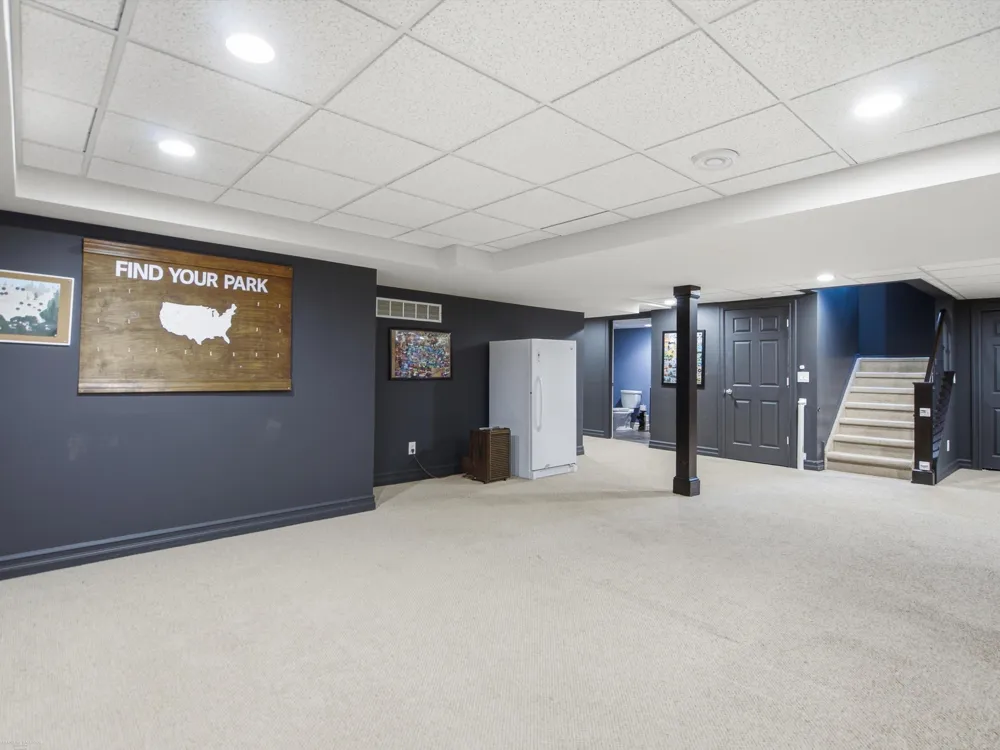 49158 Golden Park Drive Shelby Charter Township, MI 48315