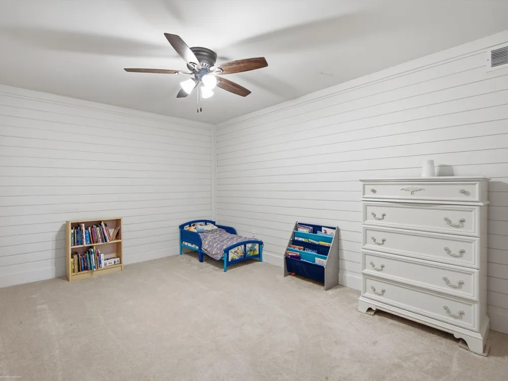 49158 Golden Park Drive Shelby Charter Township, MI 48315