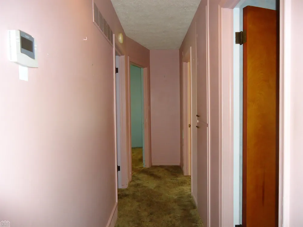 2075 S Plank Road Marine City City, MI 48039