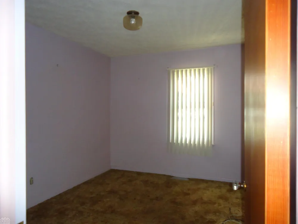 2075 S Plank Road Marine City City, MI 48039