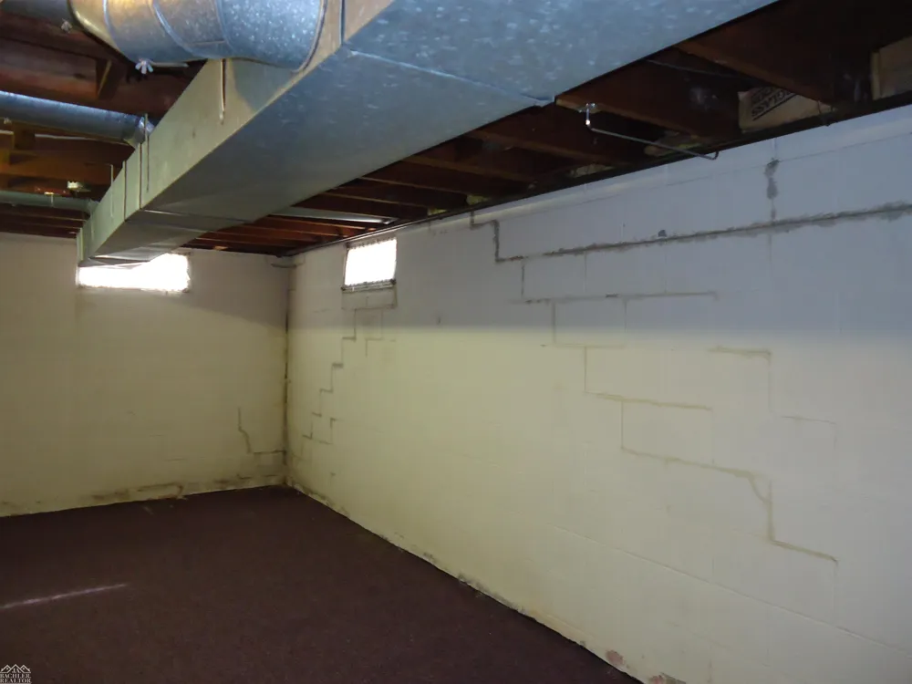 2075 S Plank Road Marine City City, MI 48039