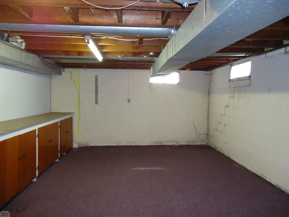 2075 S Plank Road Marine City City, MI 48039