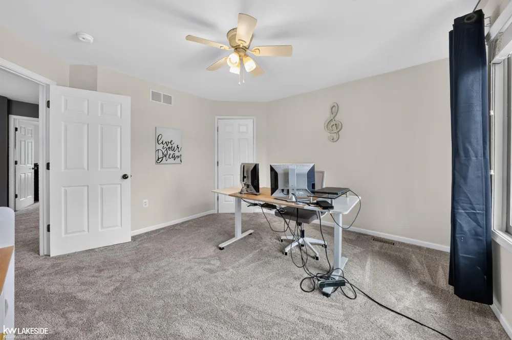 55582 Caesars Drive Shelby Charter Township, MI 48315