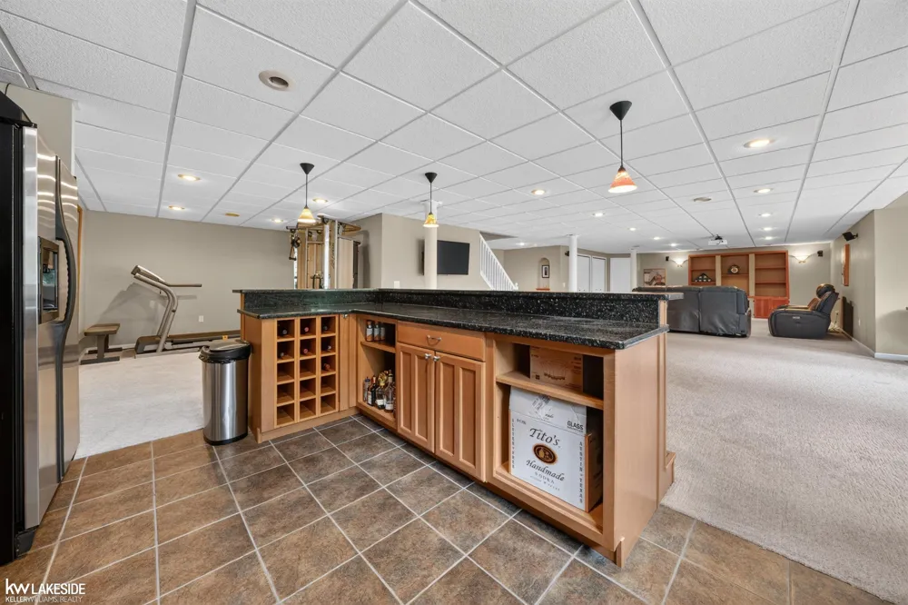 55582 Caesars Drive Shelby Charter Township, MI 48315