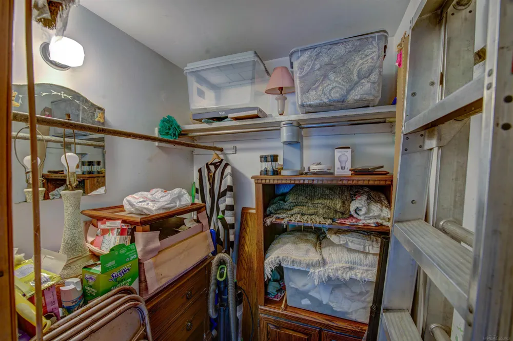 7257 Forest Drive Worth Township, MI 48450