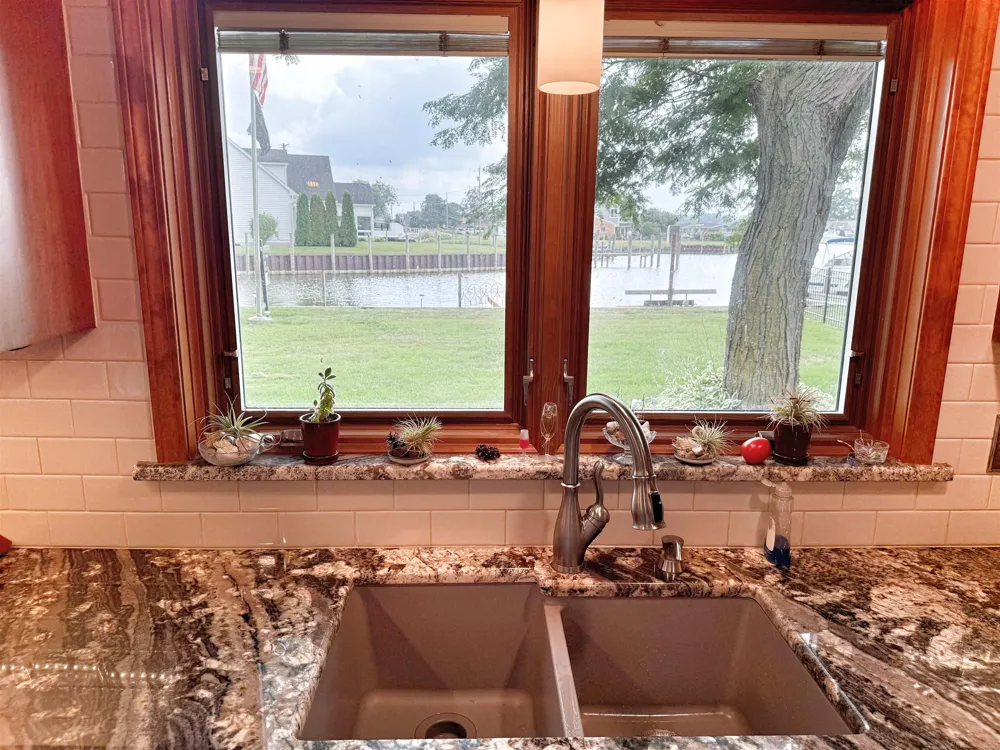 32160 S River Road Harrison Charter Township, MI 48045