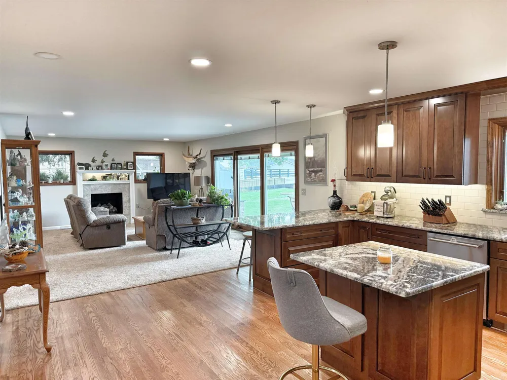 32160 S River Road Harrison Charter Township, MI 48045