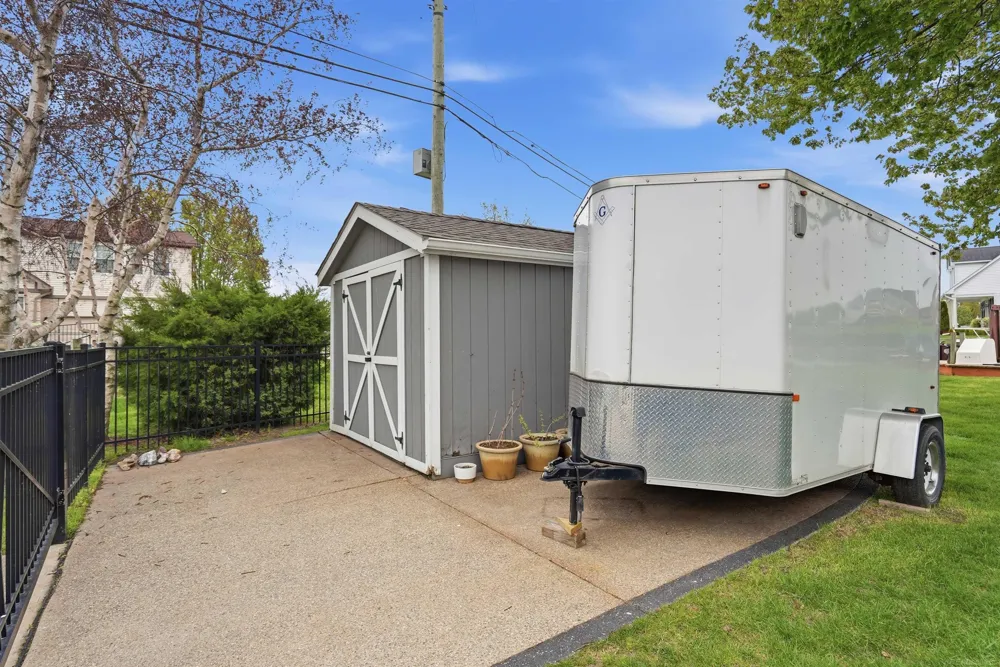 32160 S River Road Harrison Charter Township, MI 48045