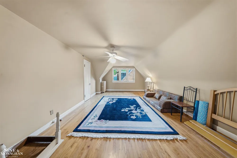 852 Whittier Road Grosse Pointe Park City, MI 48230