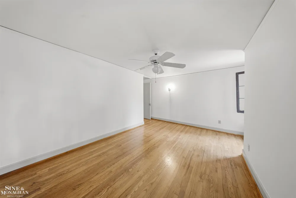 852 Whittier Road Grosse Pointe Park City, MI 48230