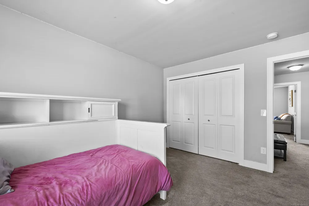 49570 MANISTEE DRIVE Chesterfield Township, MI 48047