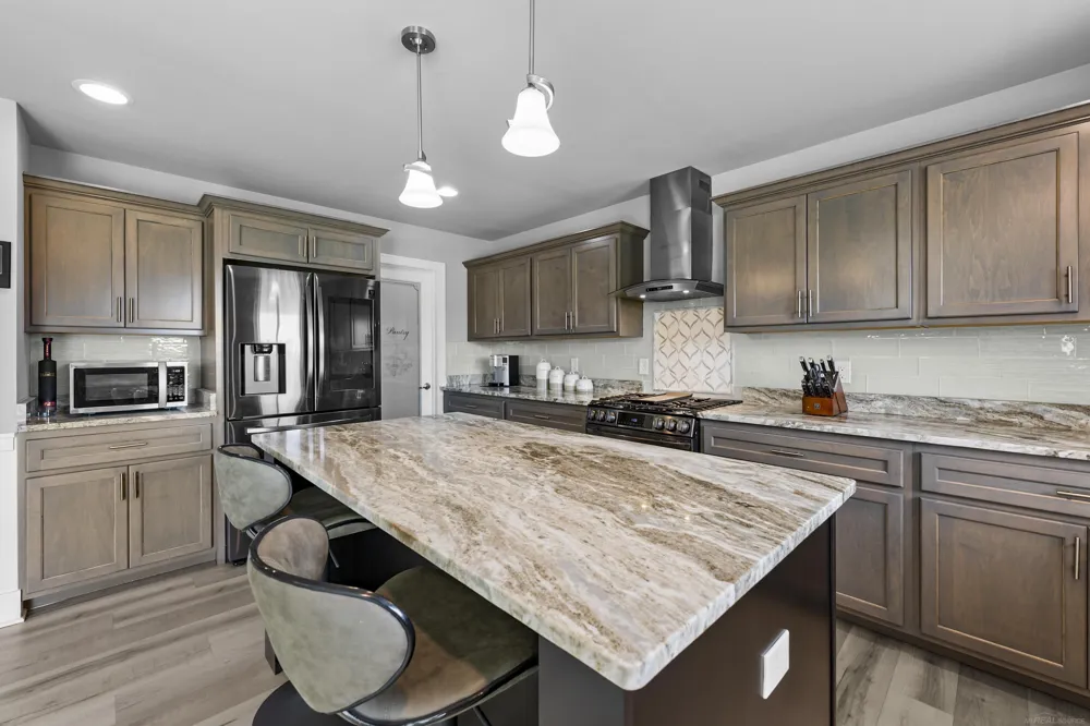 49570 MANISTEE DRIVE Chesterfield Township, MI 48047