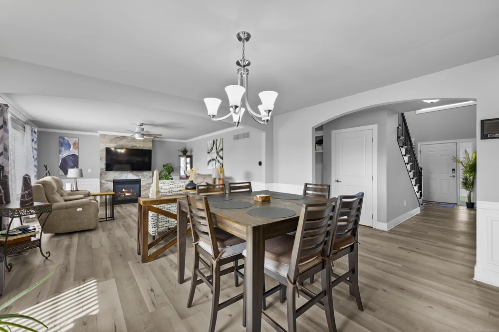 49570 MANISTEE DRIVE Chesterfield Township, MI 48047