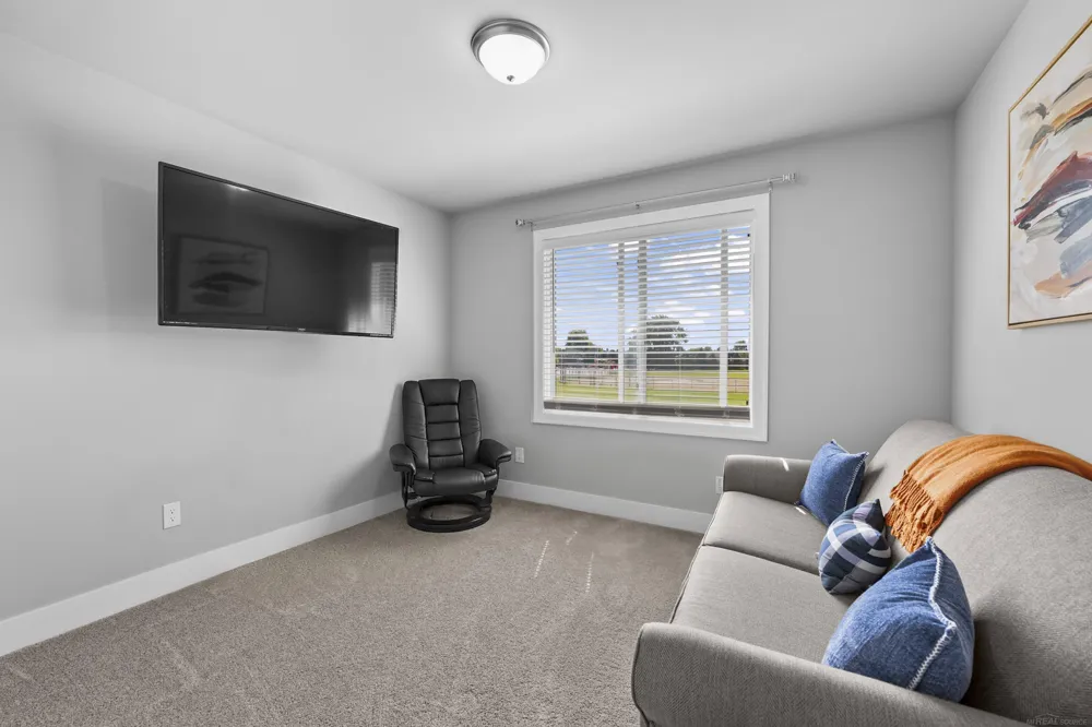 49570 MANISTEE DRIVE Chesterfield Township, MI 48047