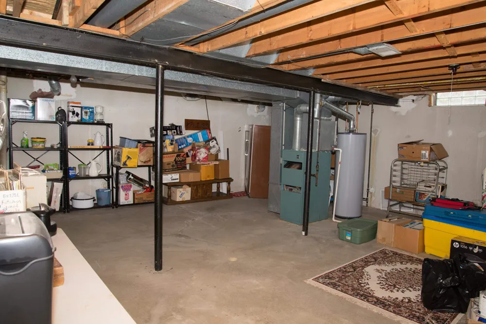 2188 Zenia Drive Troy City, MI 48083