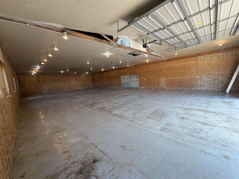 10010 Alpine Road Wales Township, MI 48027