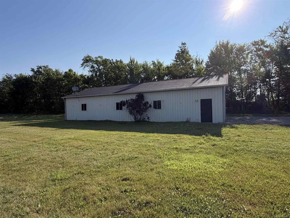 10010 Alpine Road Wales Township, MI 48027