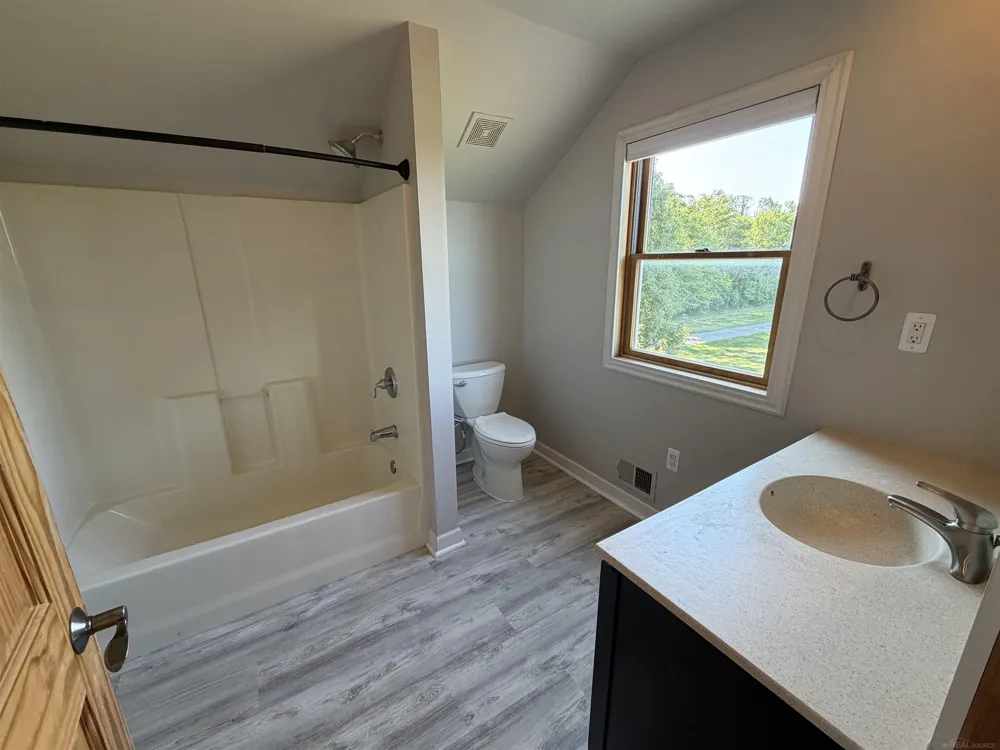 10010 Alpine Road Wales Township, MI 48027