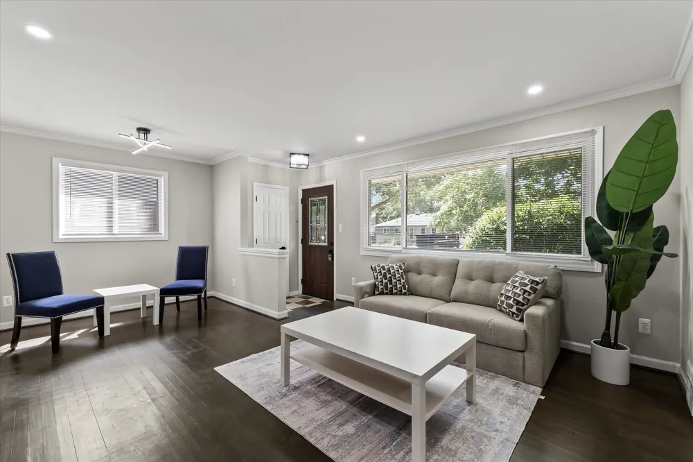 18305 Marquette Street Roseville City, MI 48066