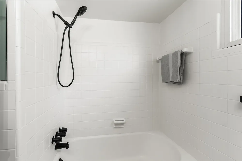 18305 Marquette Street Roseville City, MI 48066