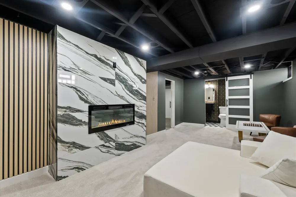 18305 Marquette Street Roseville City, MI 48066