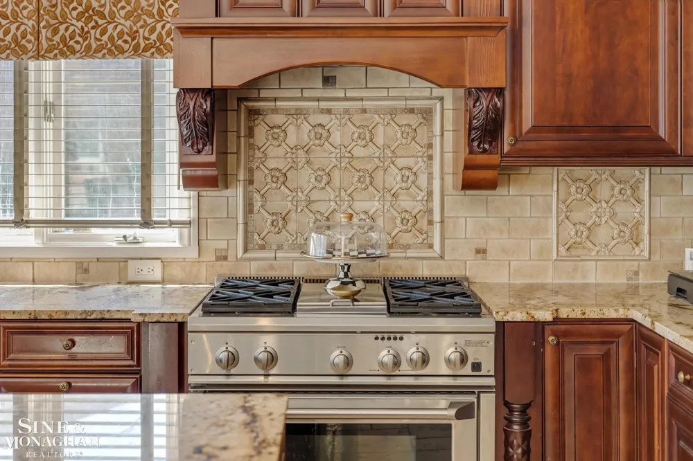 37500 Alpinia Lane Clinton Charter Township, MI 48036