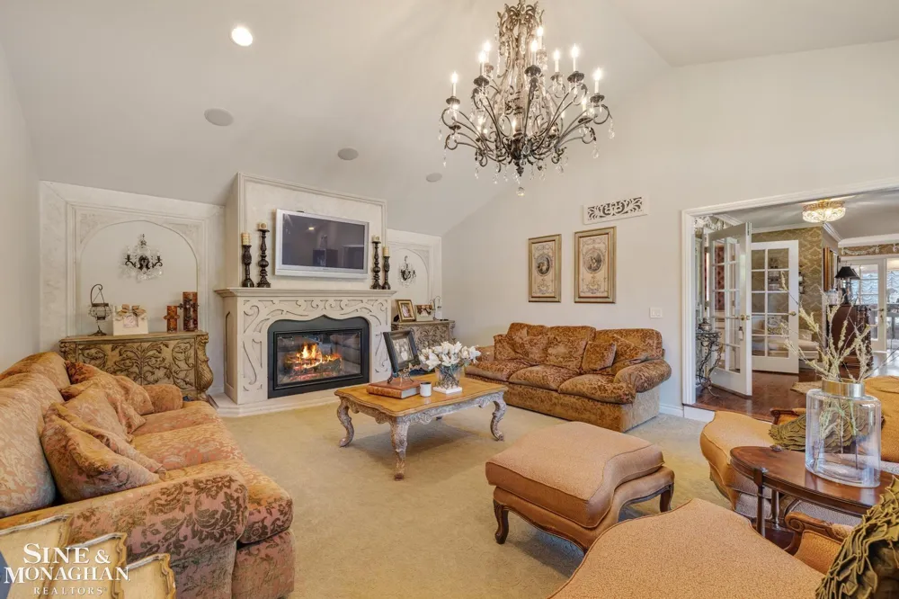 37500 Alpinia Lane Clinton Charter Township, MI 48036