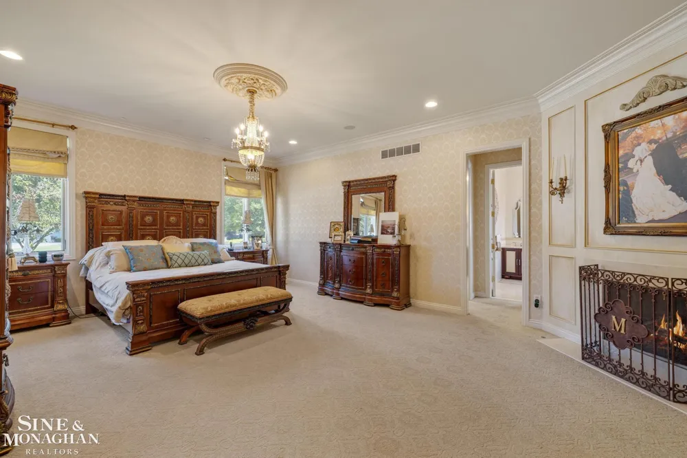 37500 Alpinia Lane Clinton Charter Township, MI 48036
