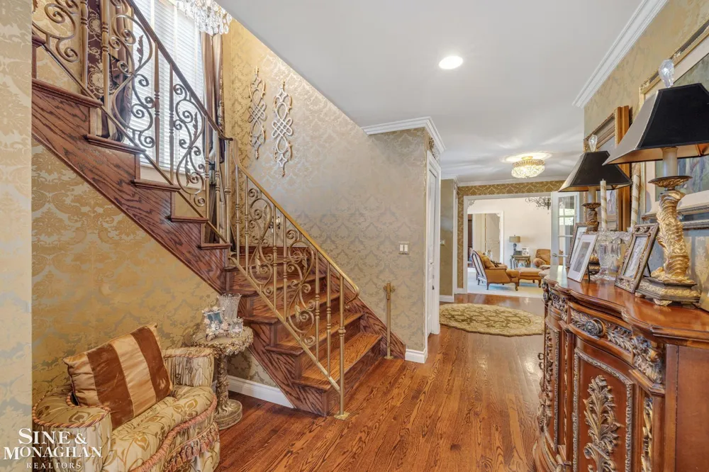 37500 Alpinia Lane Clinton Charter Township, MI 48036