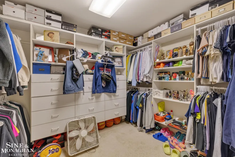 37500 Alpinia Lane Clinton Charter Township, MI 48036