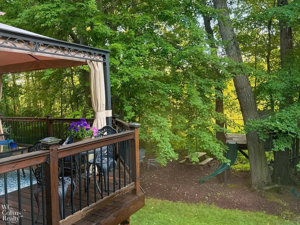 3130 Hidden Timber Drive Orion Charter Township, MI 48359