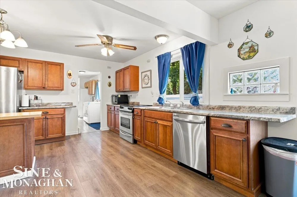 606 6th Street St Clair City, MI 48079