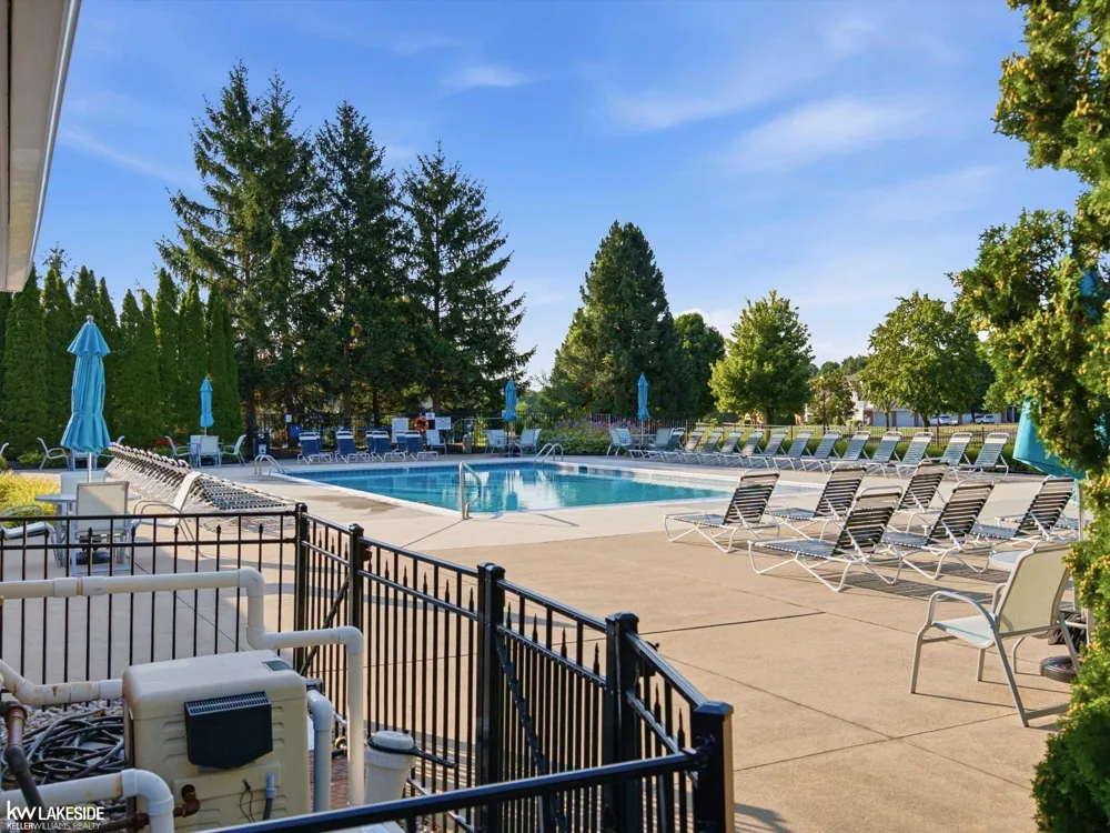56429 Scotland Boulevard Shelby Charter Township, MI 48316