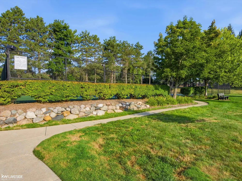 56429 Scotland Boulevard Shelby Charter Township, MI 48316