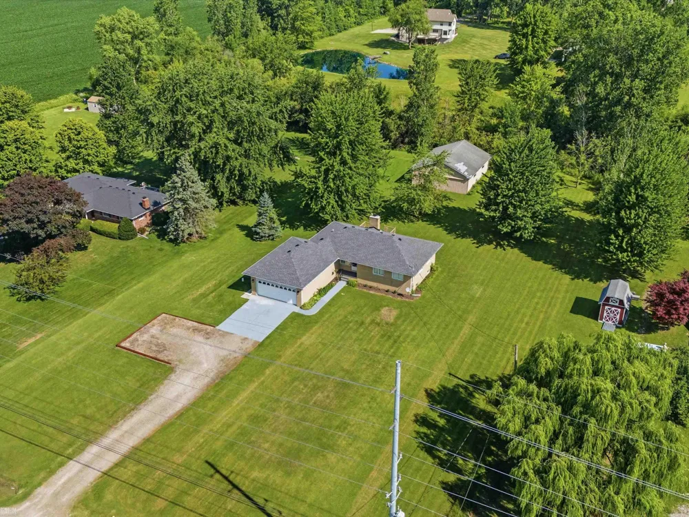 33133 32 Mile Road Richmond City, MI 48062