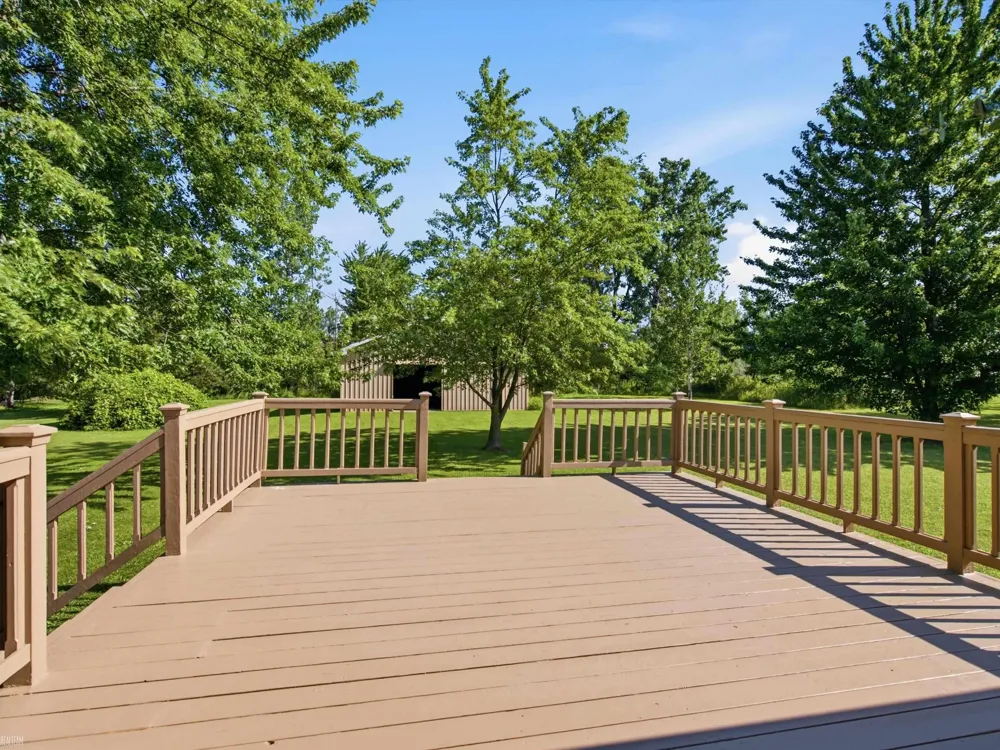 33133 32 Mile Road Richmond City, MI 48062