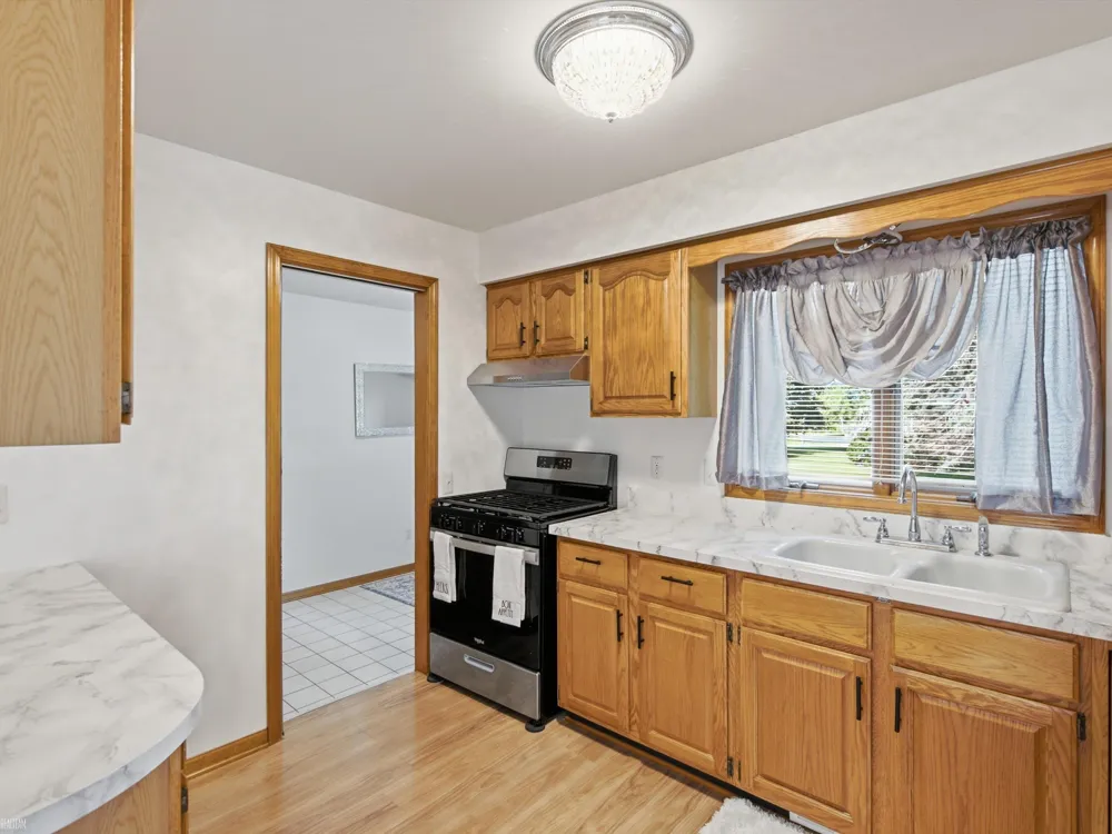 33133 32 Mile Road Richmond City, MI 48062