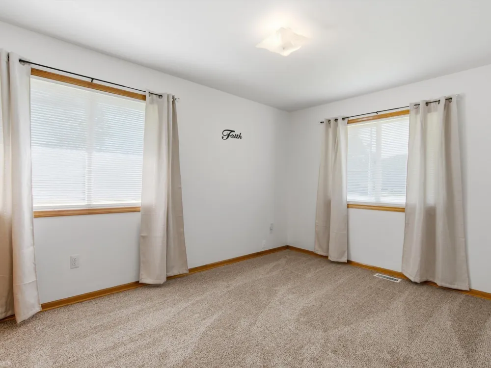 33133 32 Mile Road Richmond City, MI 48062