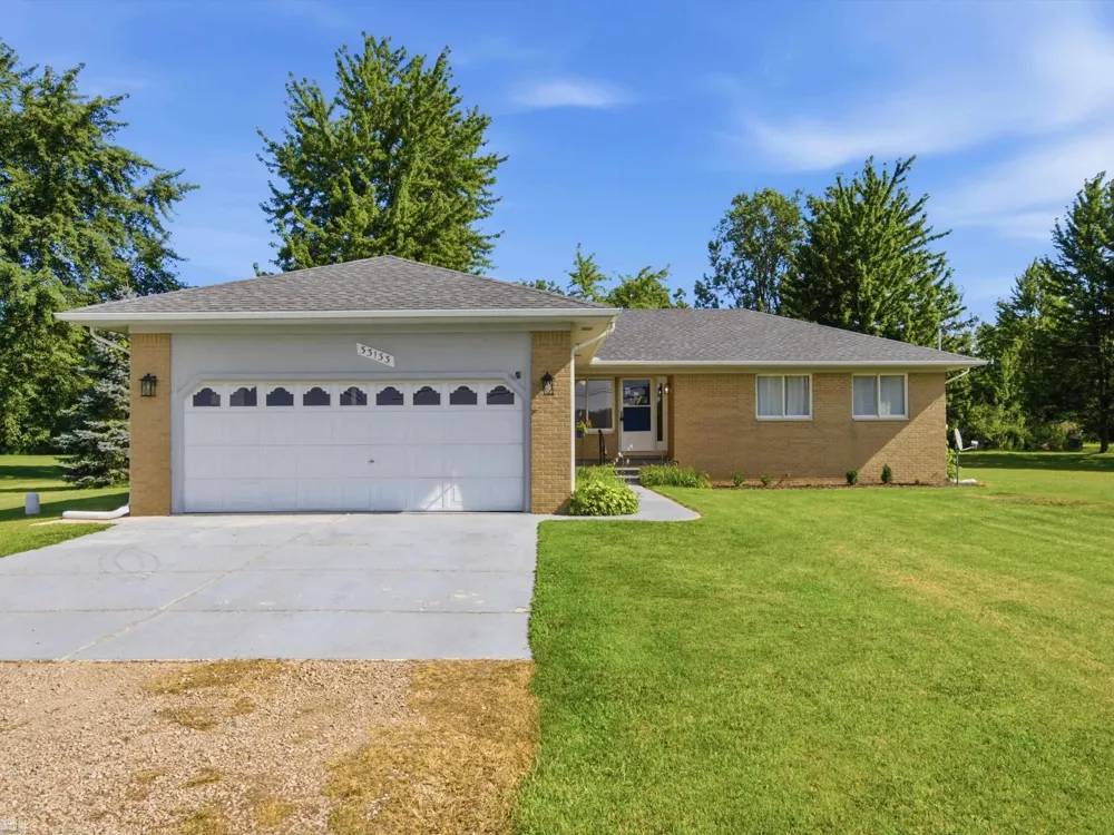 33133 32 Mile Road Richmond City, MI 48062