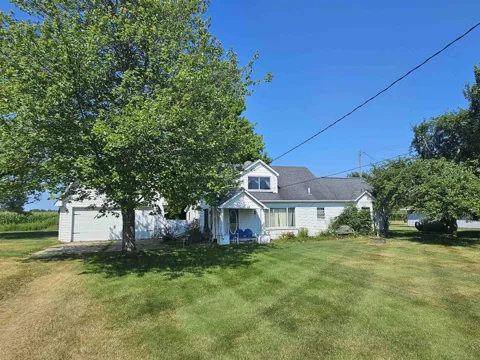 2209 Lakeshore Road