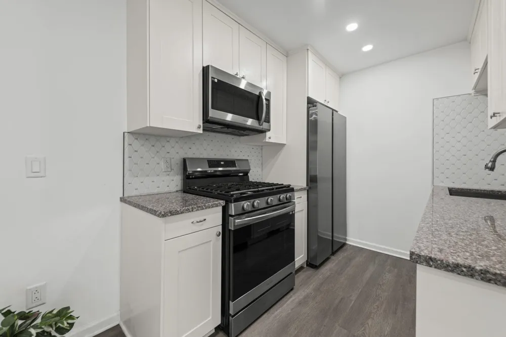 6777 Dandison Boulevard West Bloomfield Charter Township, MI 48324
