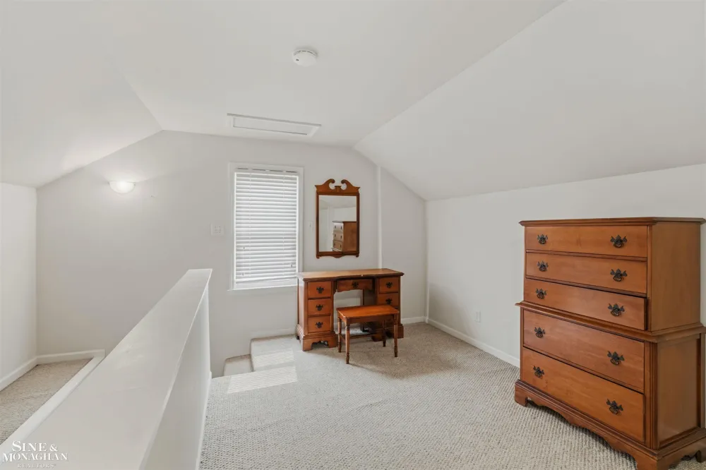 1602 Anita Avenue Grosse Pointe Woods City, MI 48236