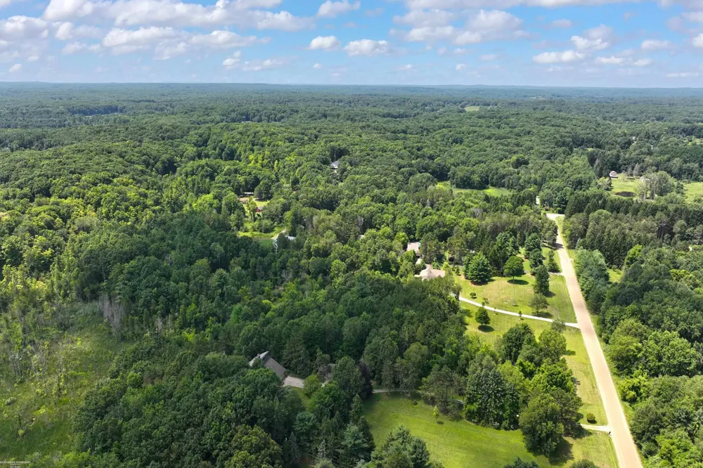 Nardoni Lane Dryden Village, MI 48428