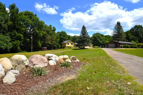 3424 Abbey Lane