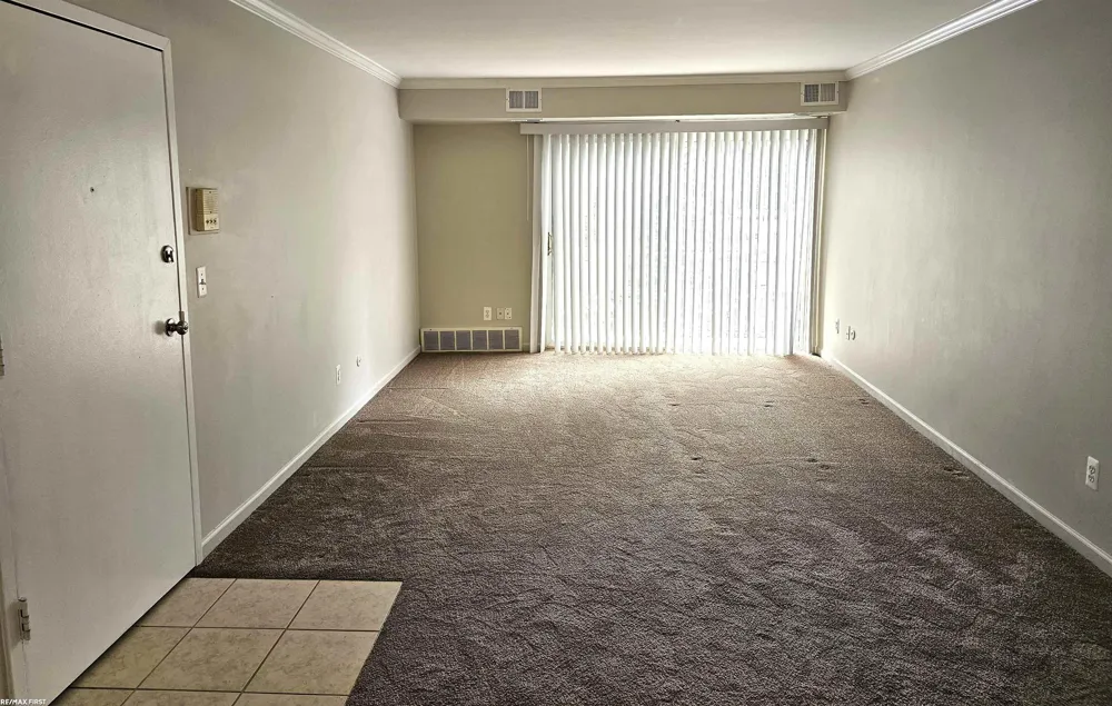 38255 Fairway Court Clinton Charter Township, MI 48038