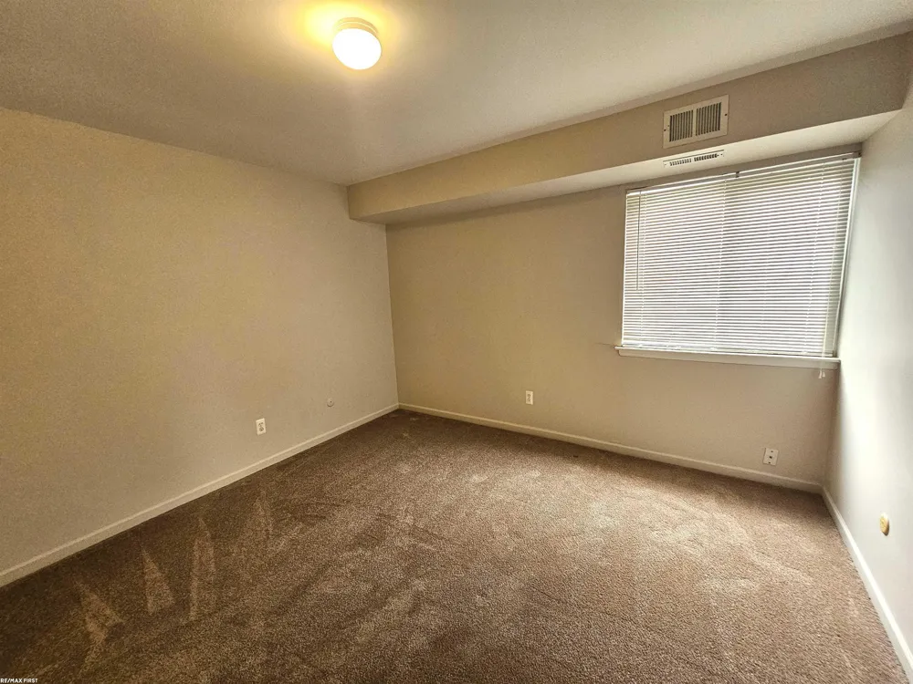 38255 Fairway Court Clinton Charter Township, MI 48038