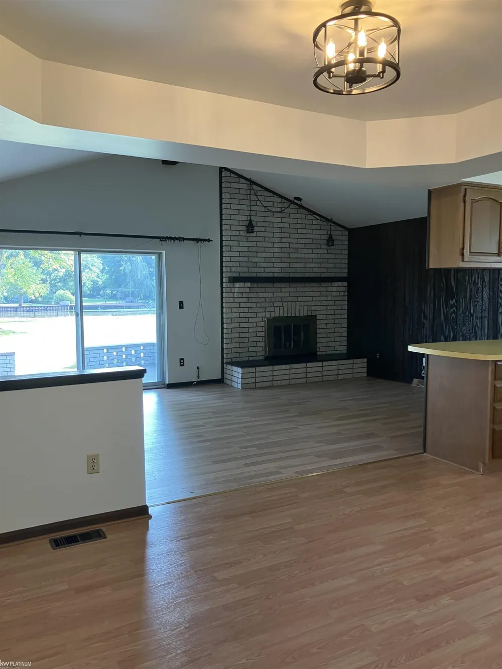 32845 Sutton Road Chesterfield Township, MI 48051