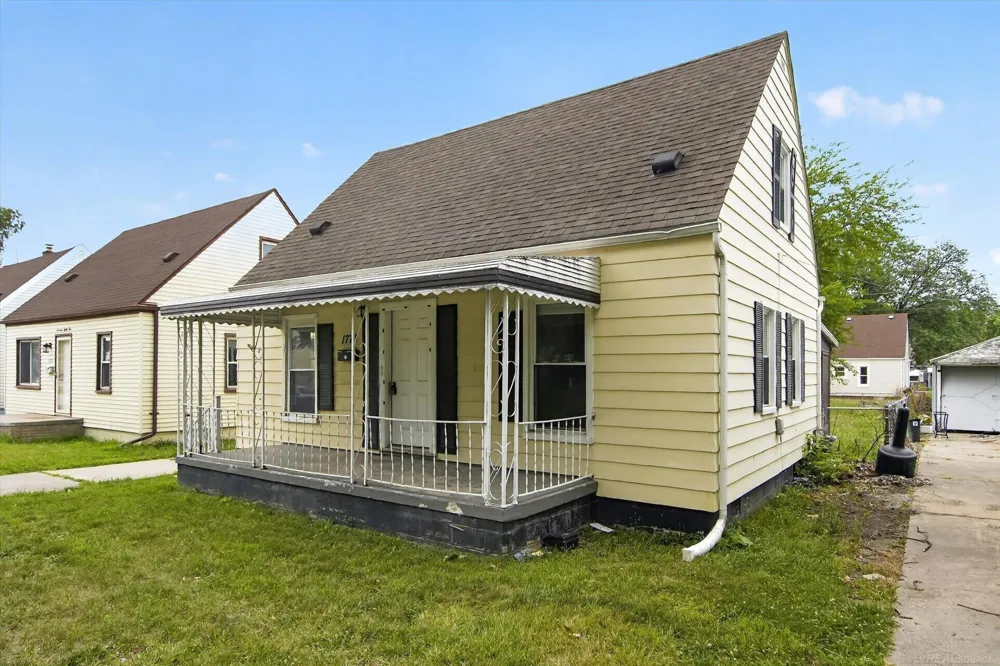 1778 Reo Avenue Lincoln Park City, MI 48146