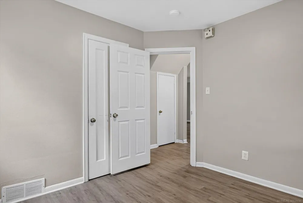 1778 Reo Avenue Lincoln Park City, MI 48146