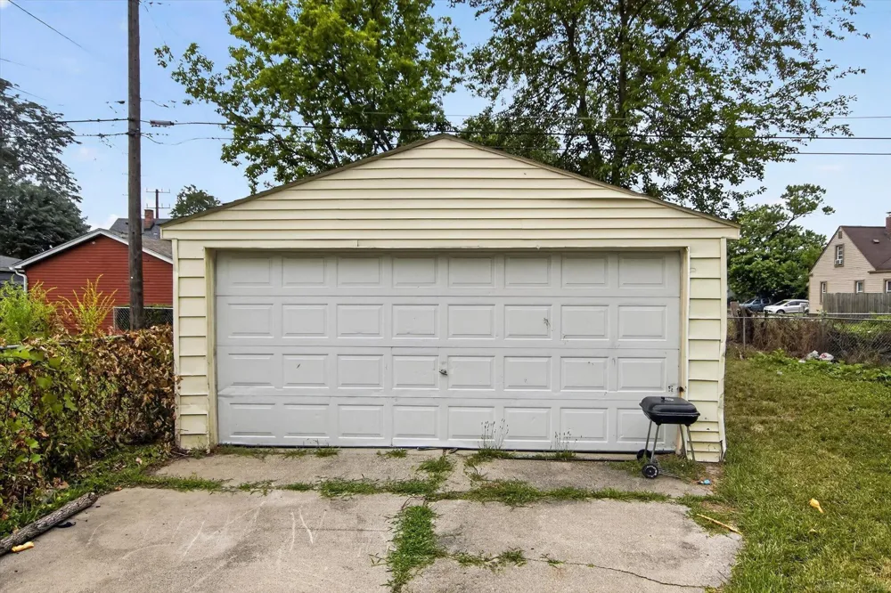 1778 Reo Avenue Lincoln Park City, MI 48146